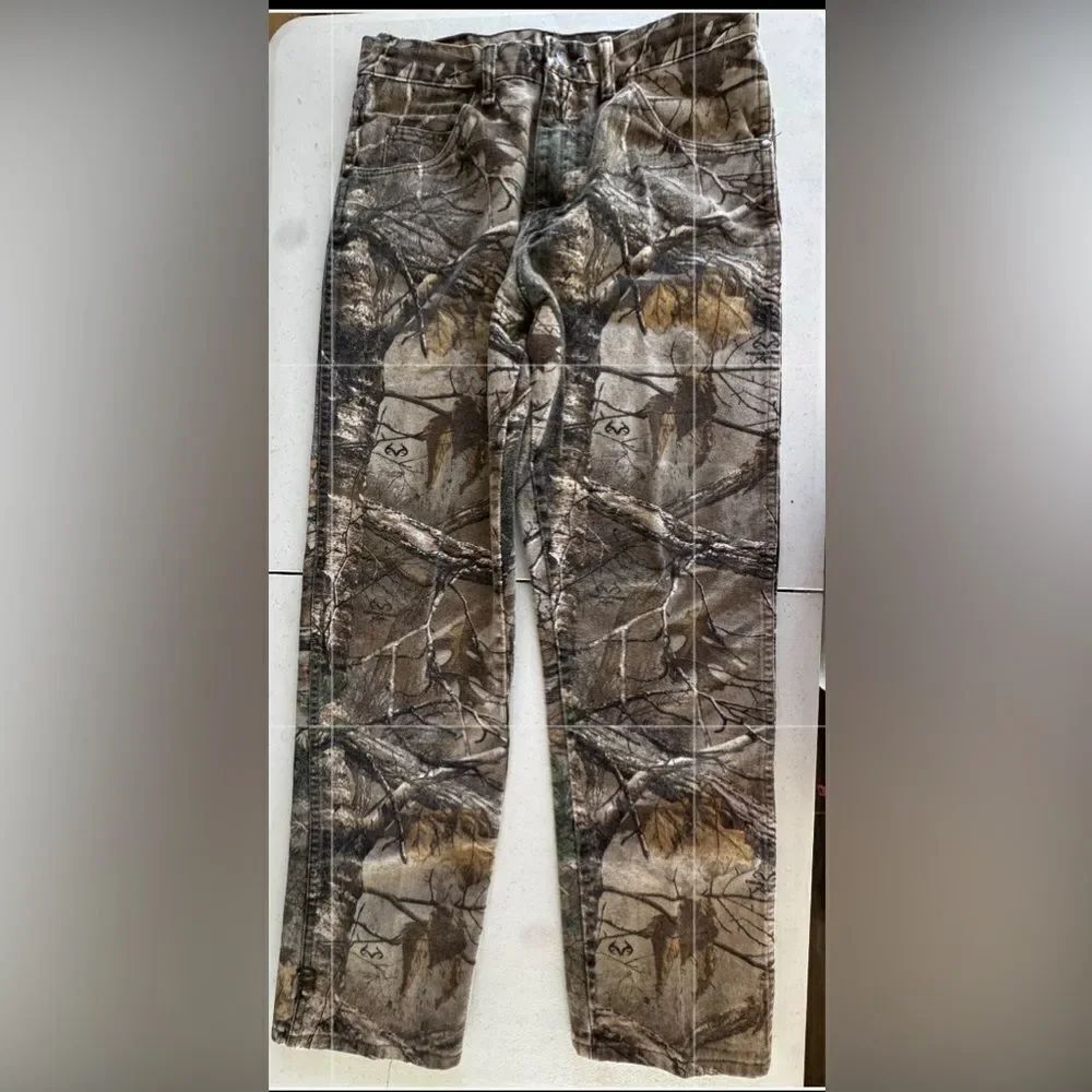 Wrangler Pro Gear RealTree Camouflage Hunting Denim Jeans  33 x 32 EUC NO WEAR